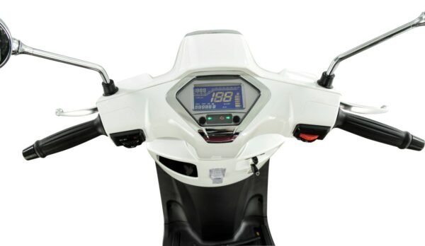Scuter benzina FARA PERMIS, motor 49CC, model Leon